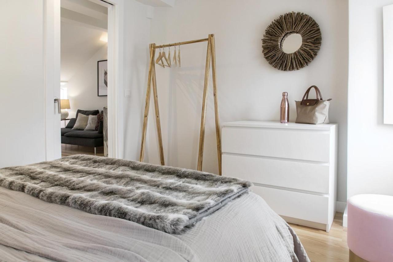 Romantic Nest For A Getaway At Downtown With Design Lisboa Exteriör bild