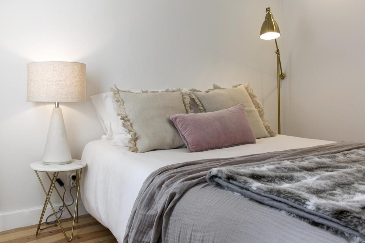 Romantic Nest For A Getaway At Downtown With Design Lisboa Exteriör bild